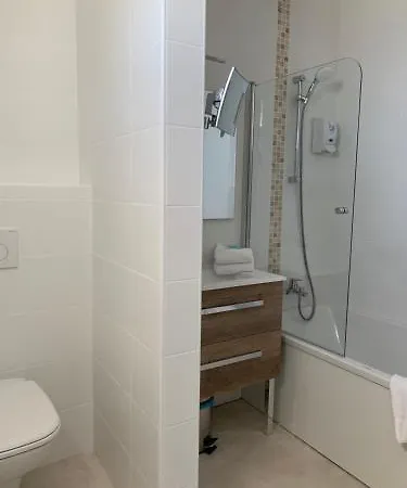 Ξενοδοχείο Beau Rivage 3*