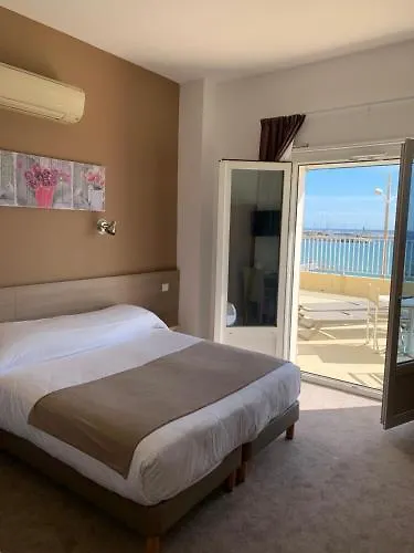 Beau Rivage Отель Ле-Лаванду