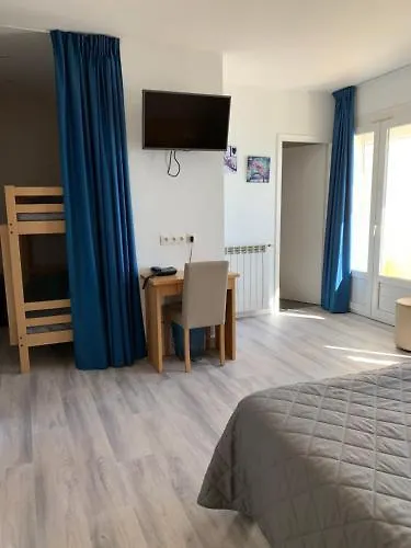 Beau Rivage Отель