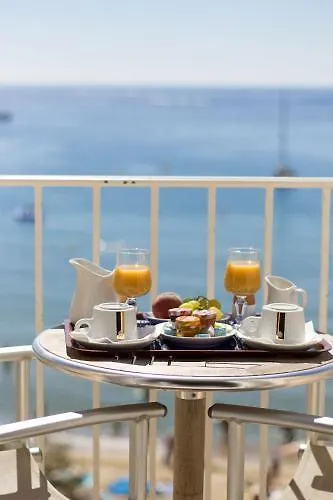 Beau Rivage Отель Ле-Лаванду