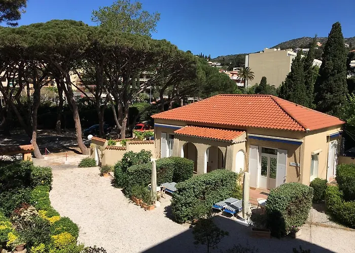 Отель Beau Rivage