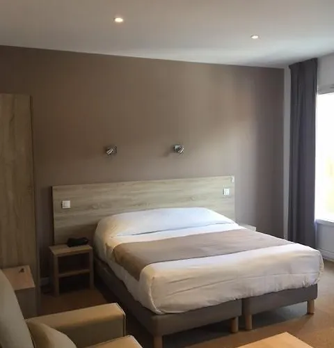 Отель Beau Rivage Ле-Лаванду