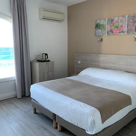 Ξενοδοχείο Beau Rivage 3*
