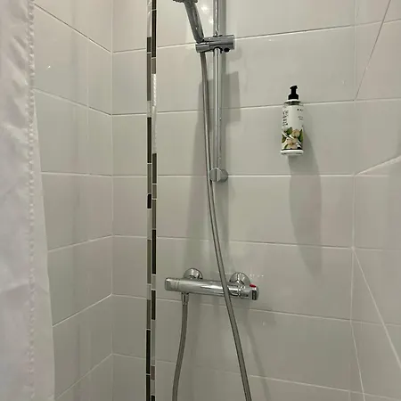 מלון Beau Rivage לה לבאנדו