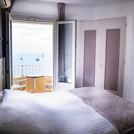 Beau Rivage Hotel