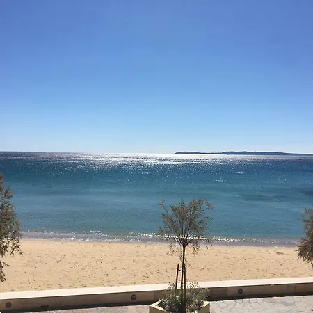 מלון Beau Rivage 3*