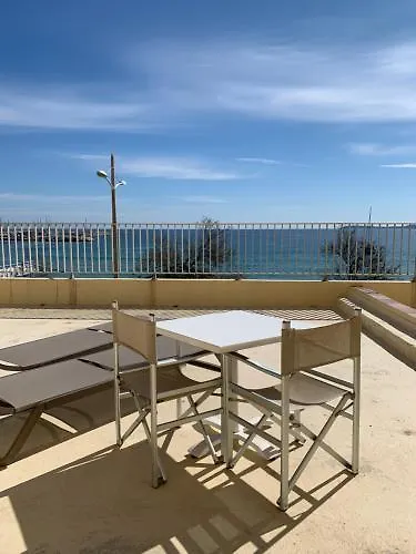 Hotel Beau Rivage Le Lavandou