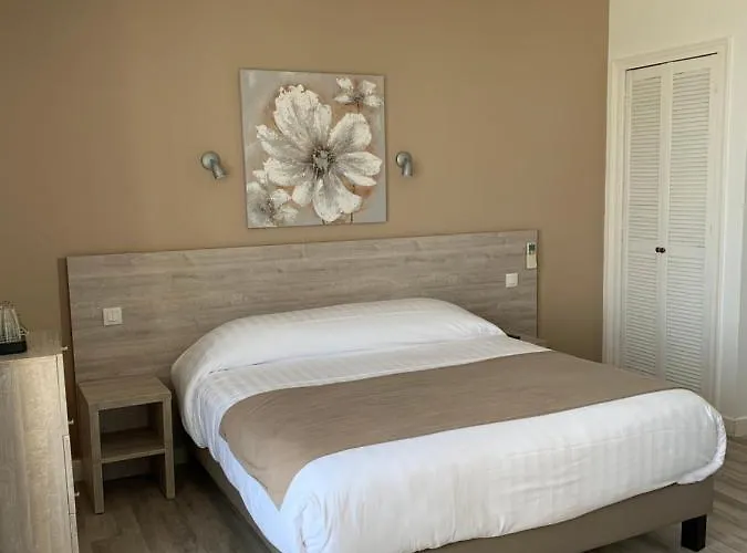 Hotel Beau Rivage Le Lavandou