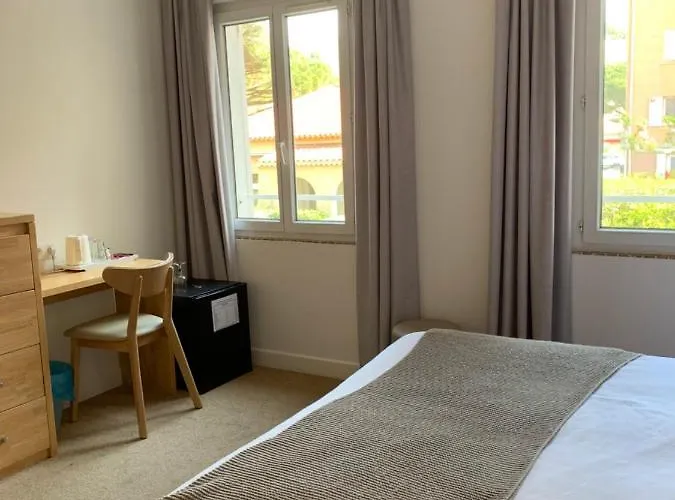 Beau Rivage Hotel Le Lavandou